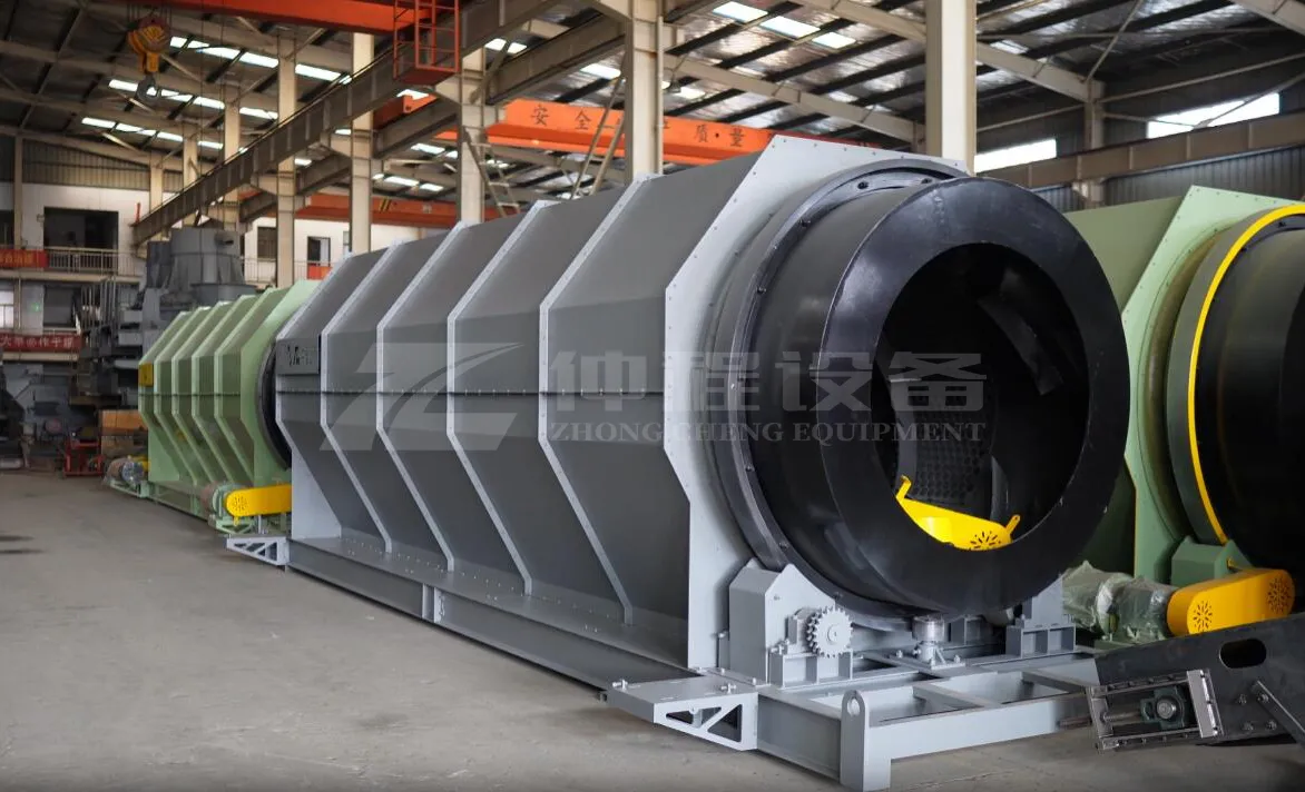 Shaftless trommel screen for mixing refuse